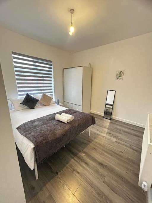 Lovely 5Br Home In Manchester. Close To The City 外观 照片